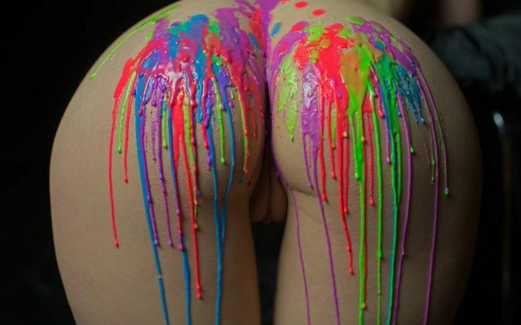 Multi -colored priests