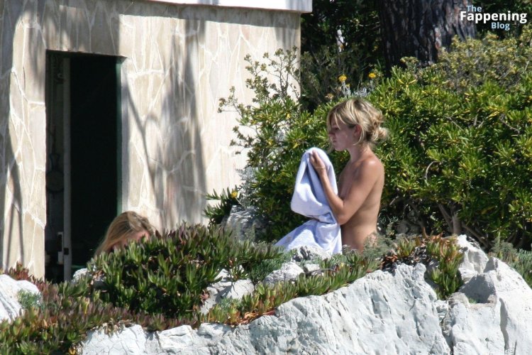 Sienna Miller Naked