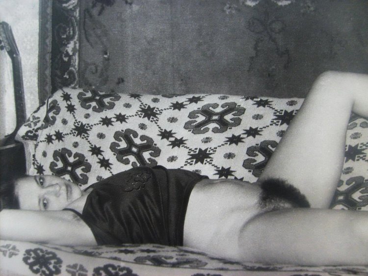 Naked Soviet woman