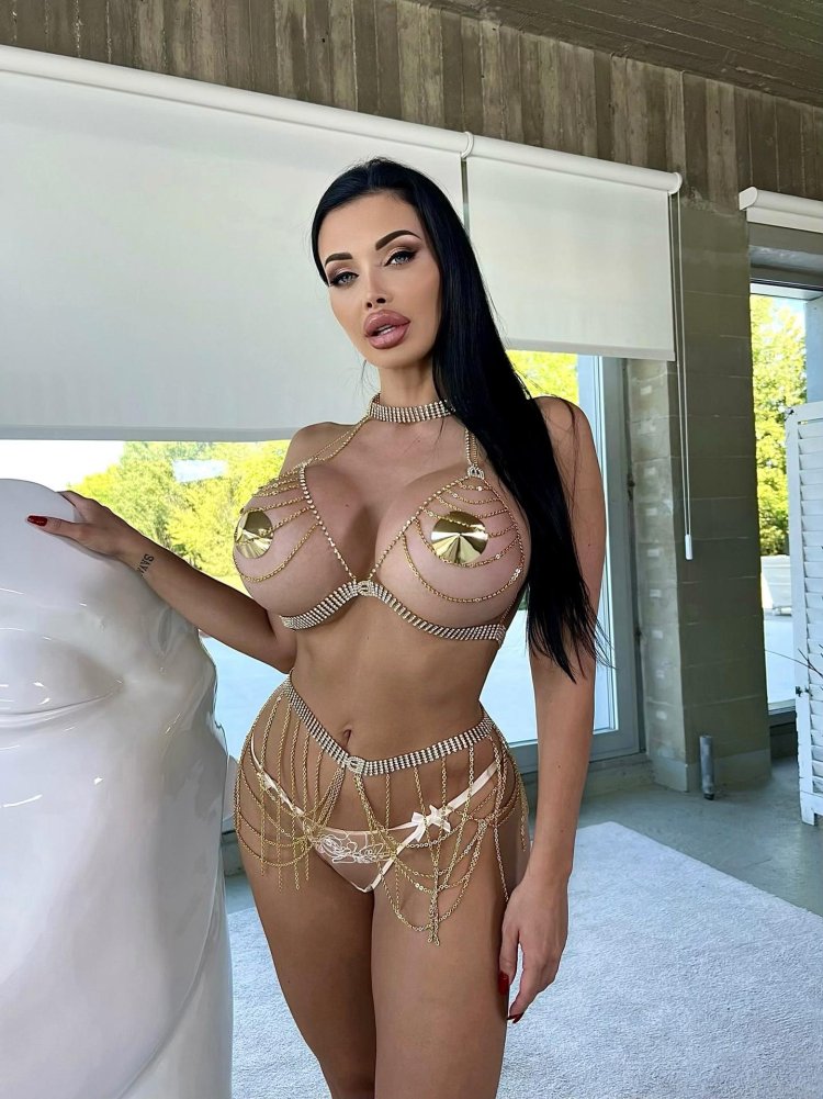 Aletta Ocean Alettaoceanofficial