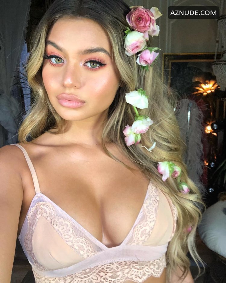 Sofia Yamor Jamora Naked