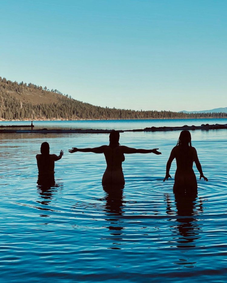 Bathing Nagish in Finland