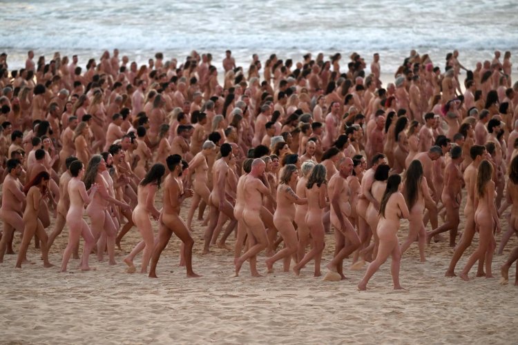 Many beautiful naked people