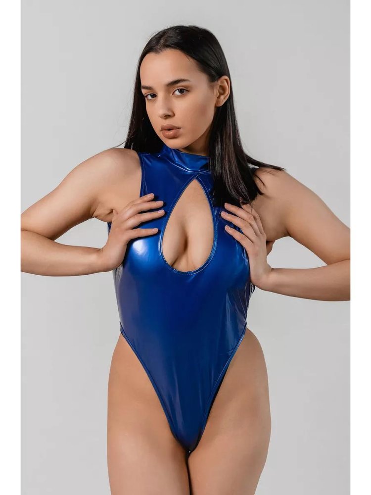 Body swimsuit of latex