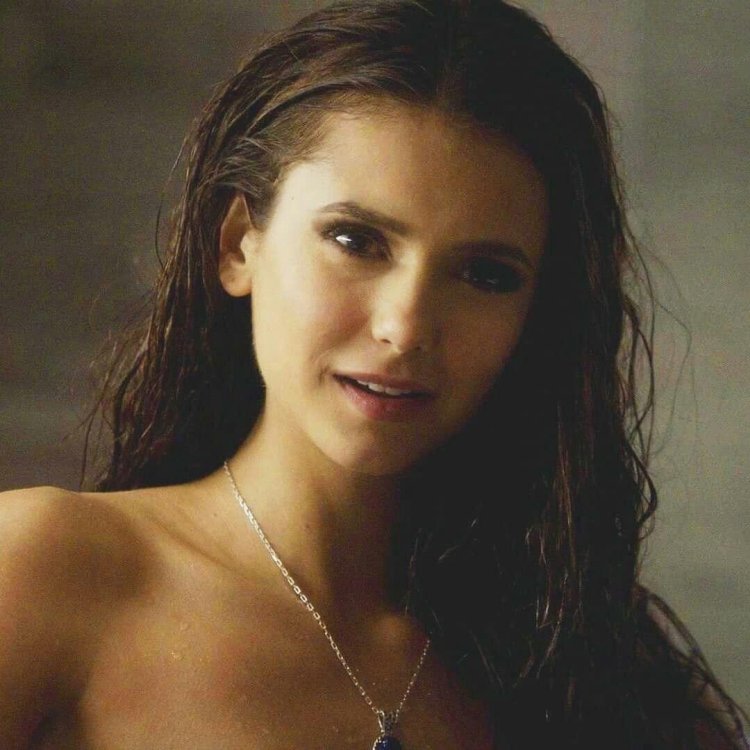 Elena Gilbert Vampire Diaries