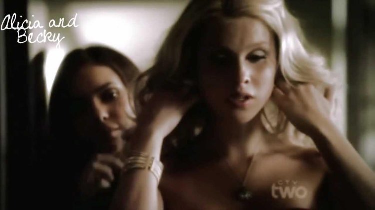 Claire Holt Vampire Diaries