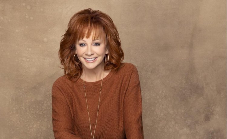 Reba MCENTIRE