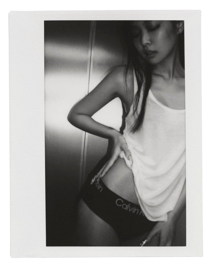 Jennie Kim Calvin Klein