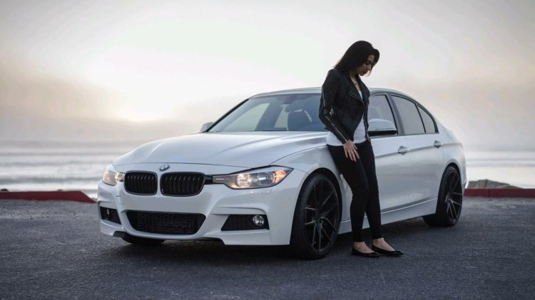 BMW f10 girl