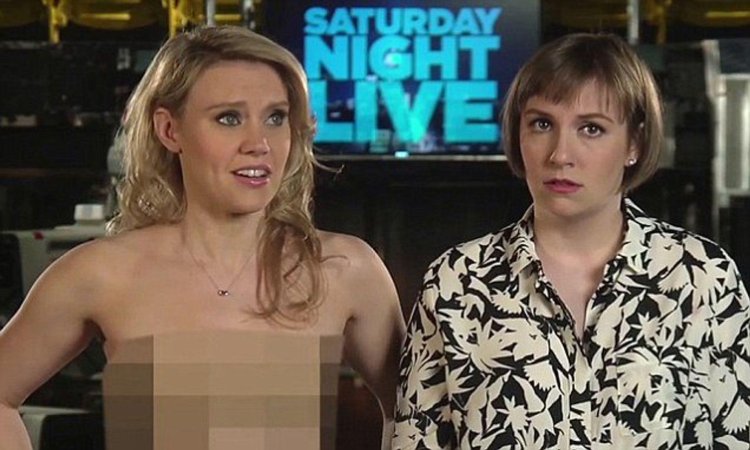 Kate McKinnon chest