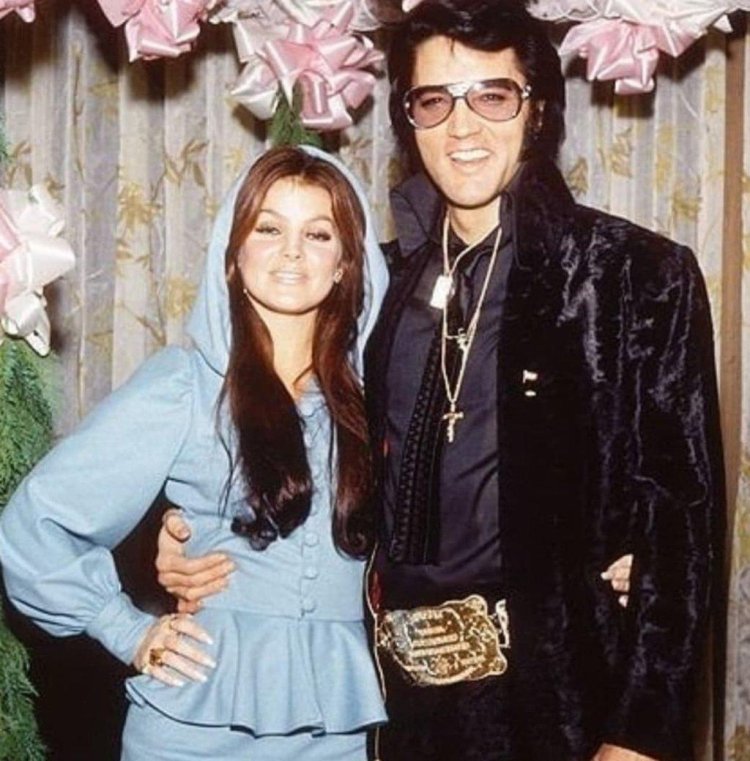 Elvis Presley and Procedille