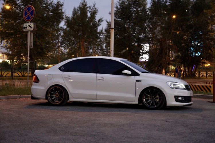 VW Polo sedan Tuning