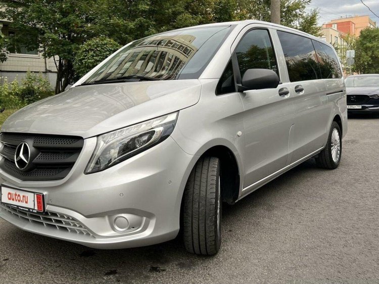 Mercedes Minivan