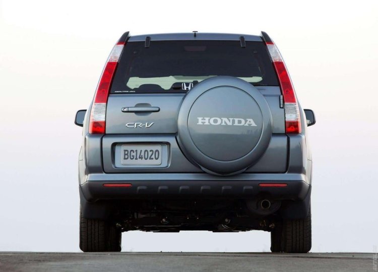 Honda CRV with a stock of the back