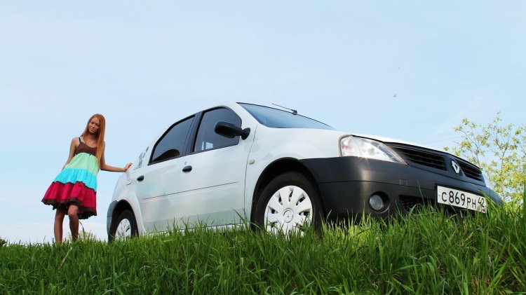 Renault Logan 1 coupe