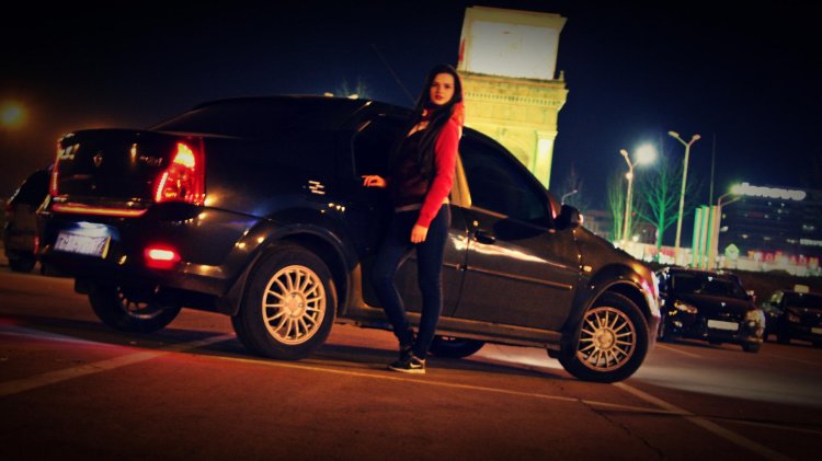 Renault Logan with girls