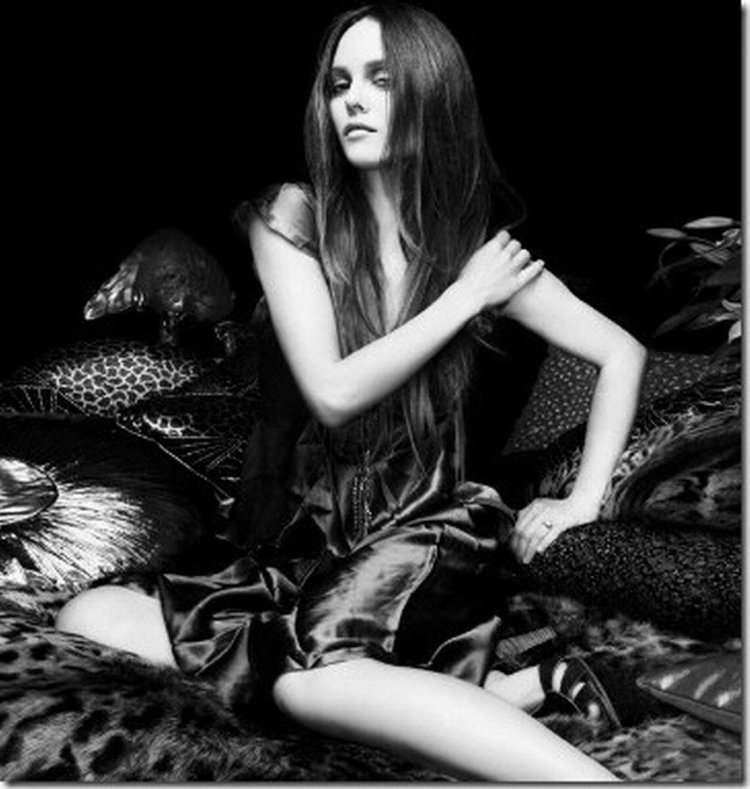 Vanessa Paradis Group