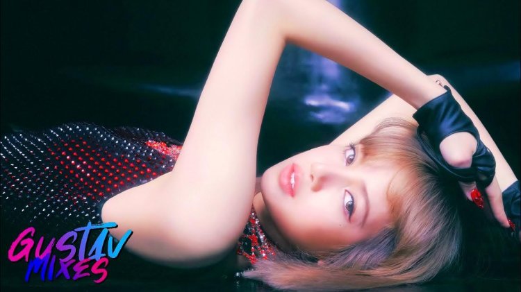 Lisa Black Pink 2022