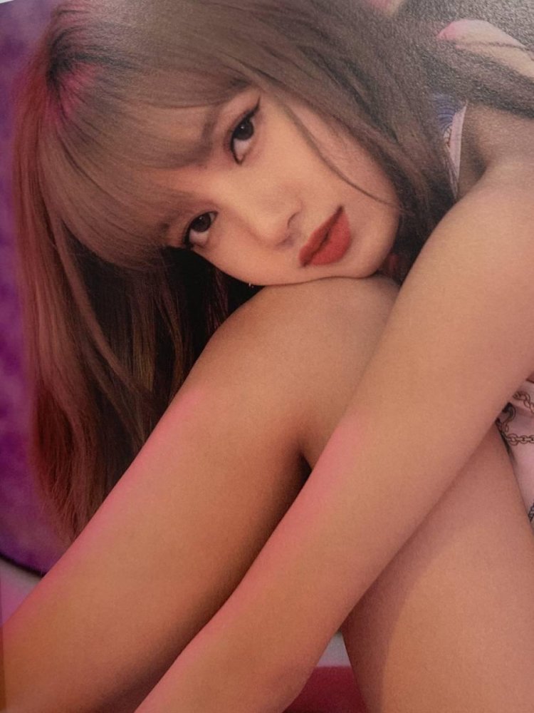 Lalisa Photo Book