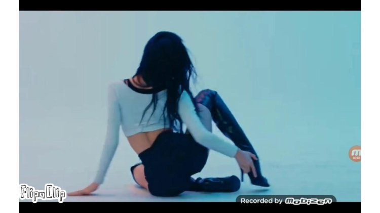 Lalisa 2022 Black Pink