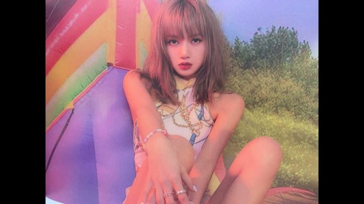 Lisa BLACKPINK