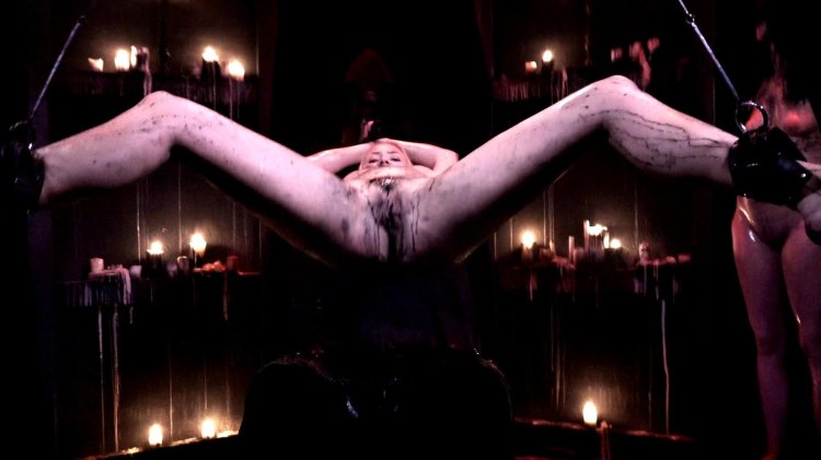 Pornographic horror films