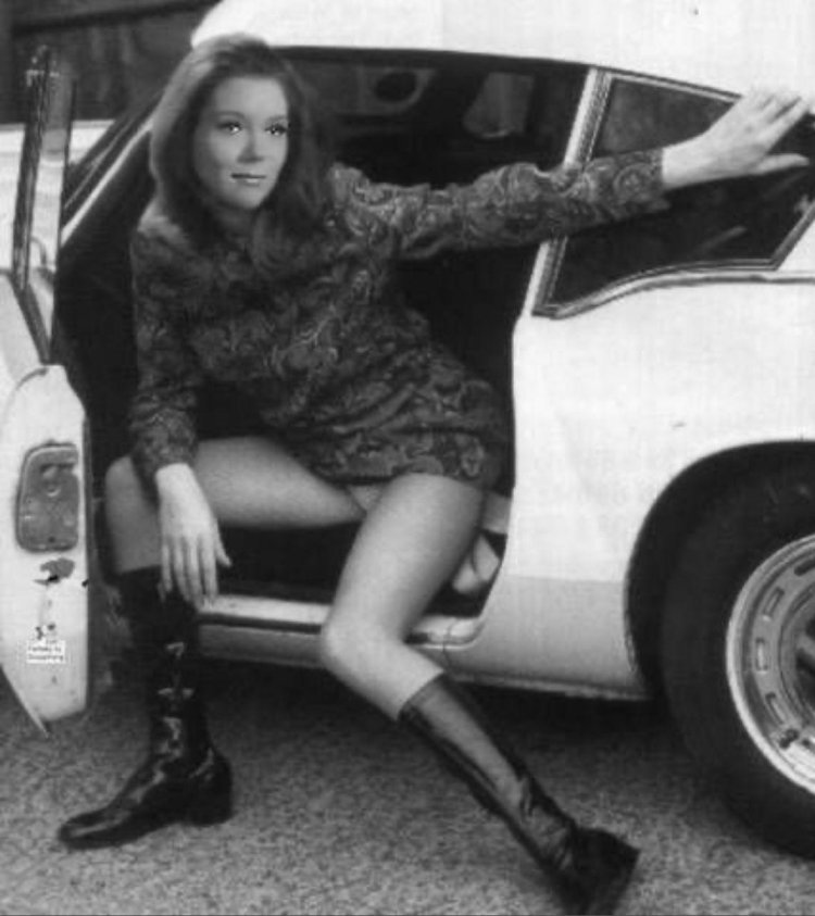 Diana Rigg