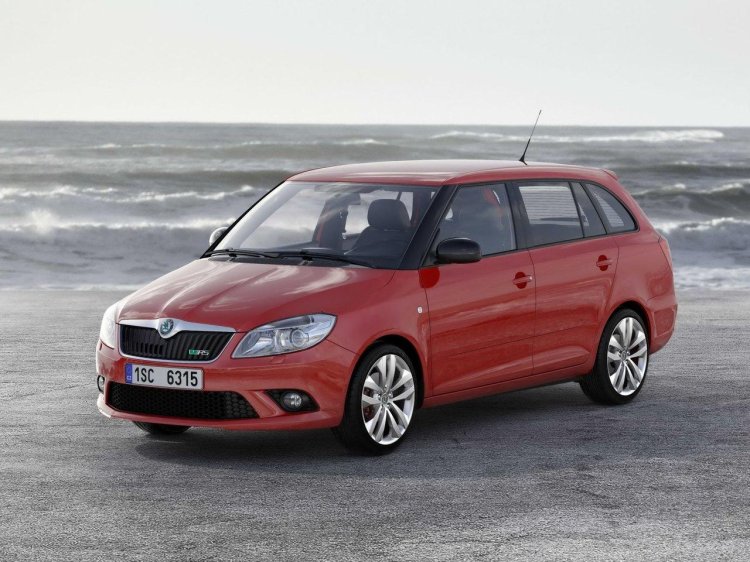 Skoda Fabia 2010 Stagkes