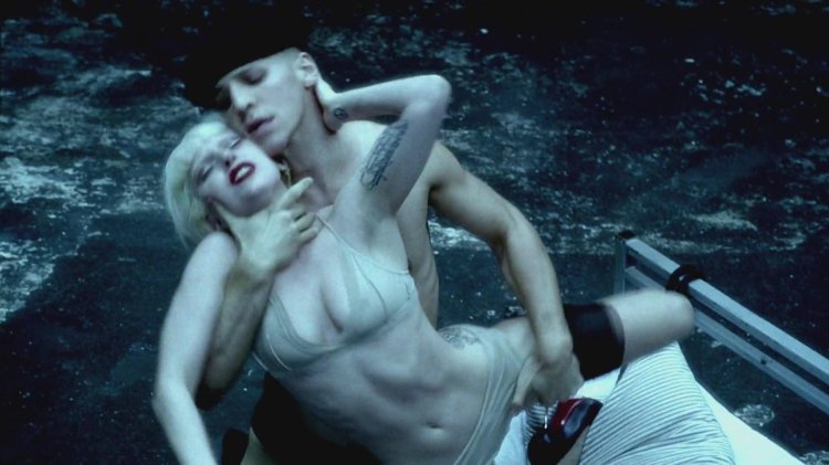 Erotic clips of Lady Gaga