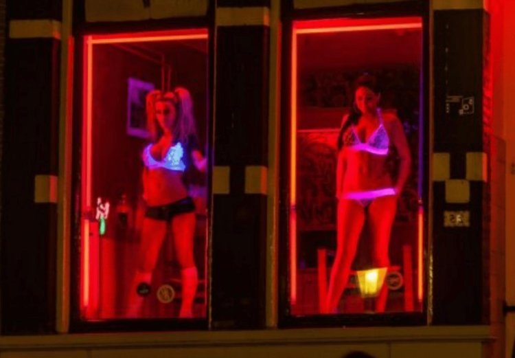 Red Light Quarter China