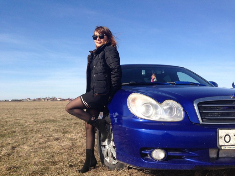 Hyundai Sonata and Girl