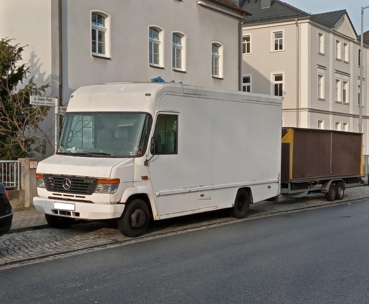 Mercedes-Benz Vario 612d