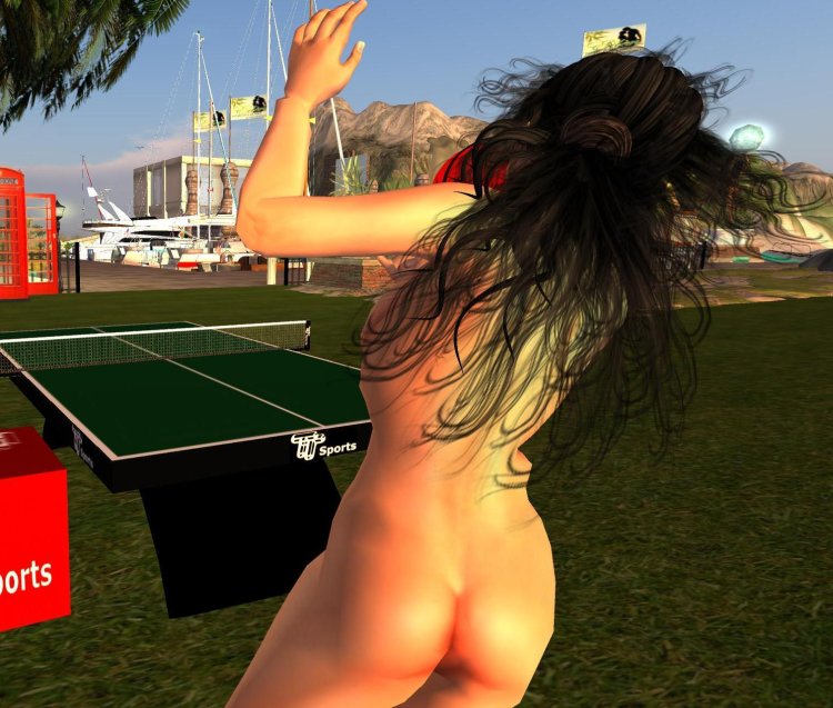 Naked play table tennis