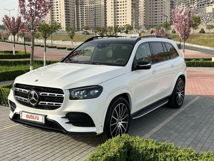 Mercedes GLS White 2022