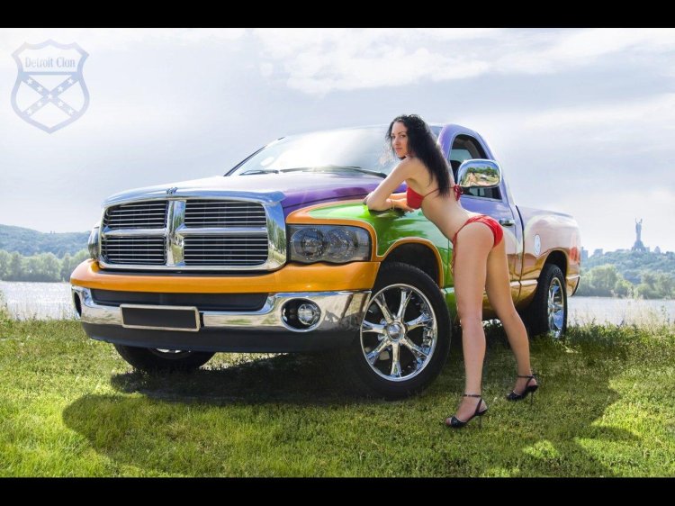 Dodge Ram 1500 and girls