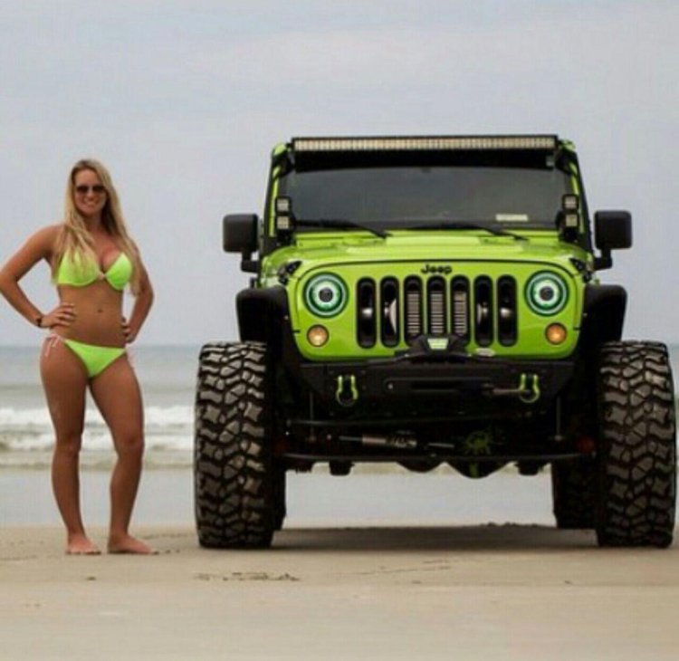 Jeep Wrangler Rubicon with a girl