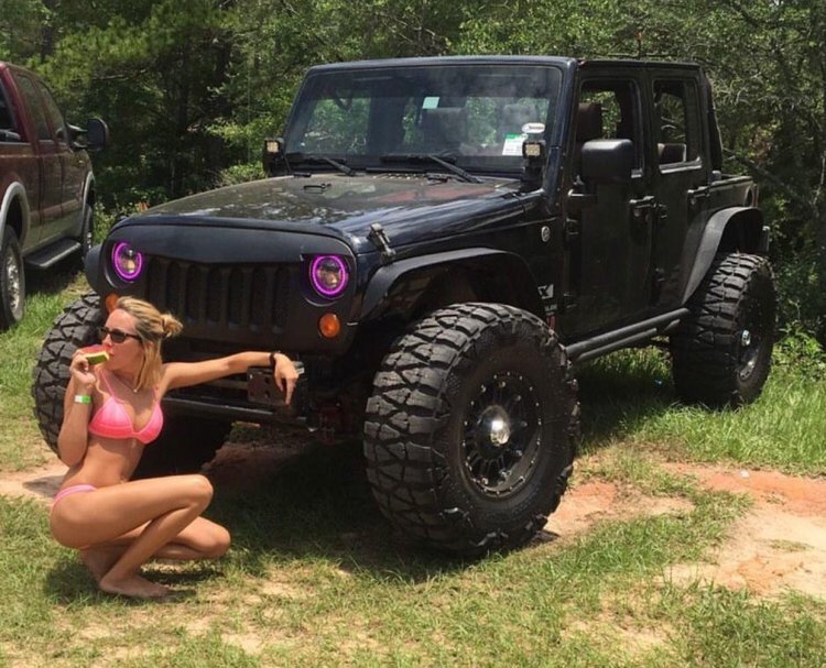 Jeep Wrangler Girls