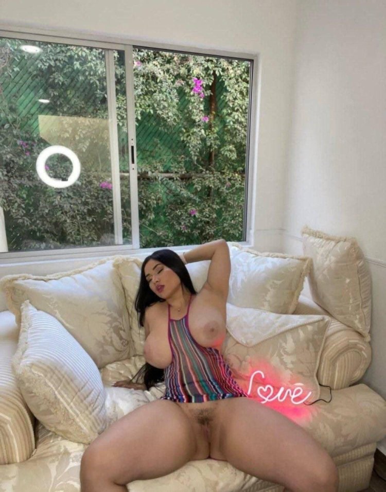 Ashley Carolina Nude Ass