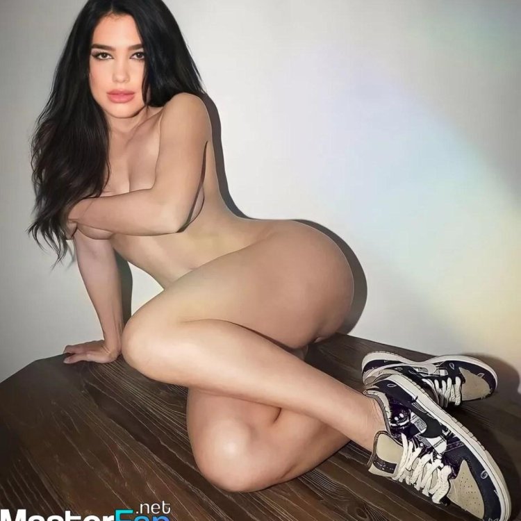 Niemira nude in Room - free Eternal Desire picture Gallery at Elite babes