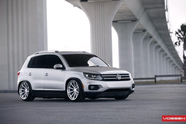 Volkswagun Tiguan 1