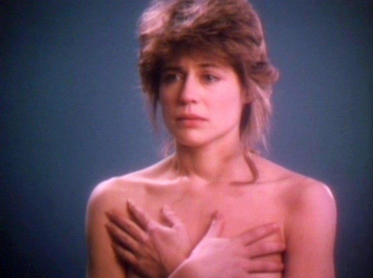 Tits Linda Hamilton 1984