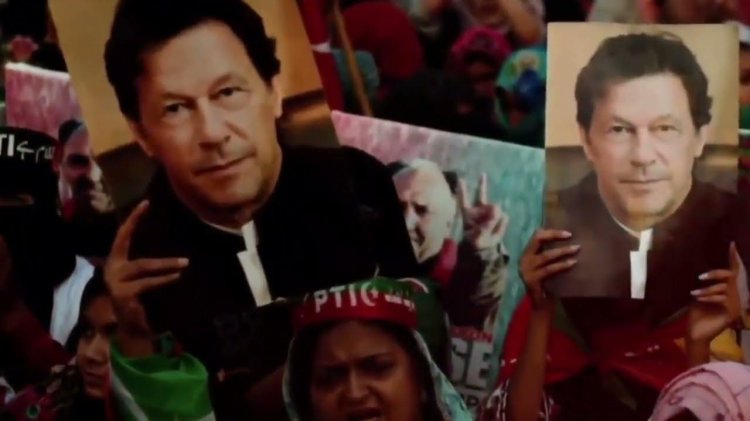 Imran Khan Pakistan with wife