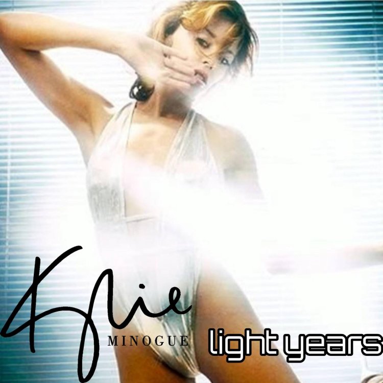 Kylie Minogue Maxim 2000