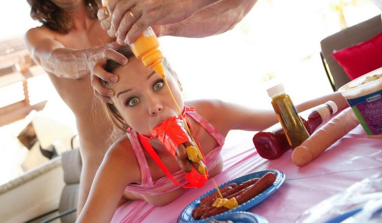 Erotic jokes with food