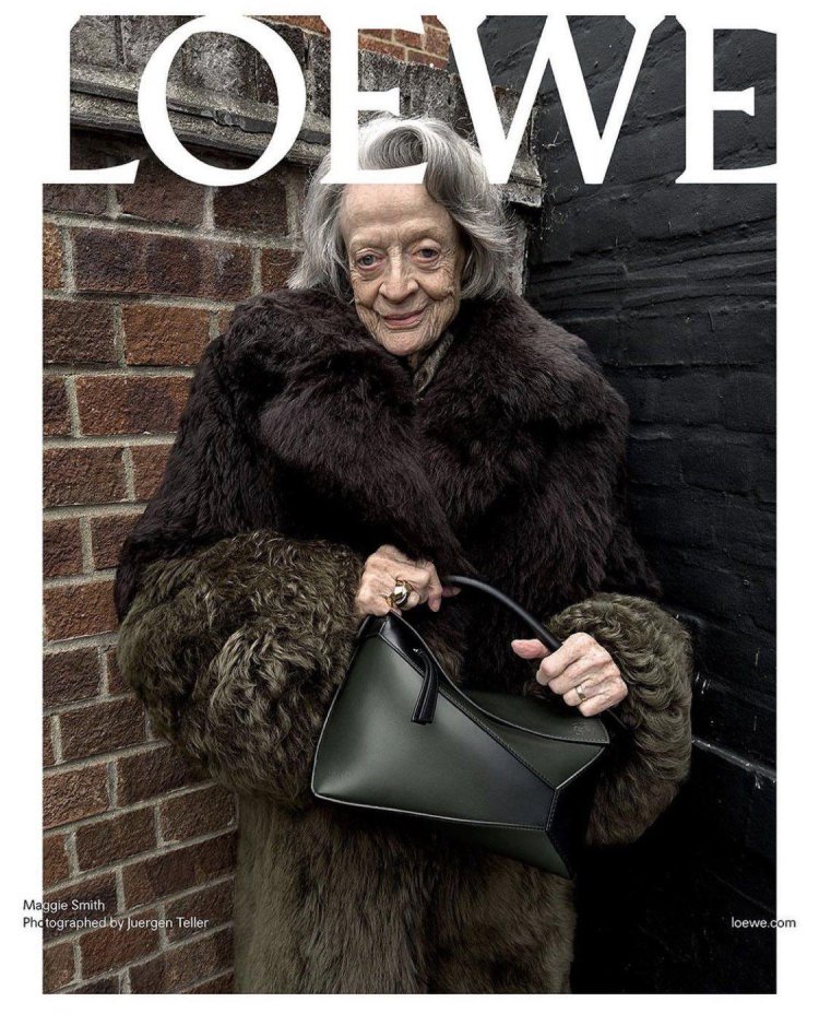 Maggie Smith Loewe