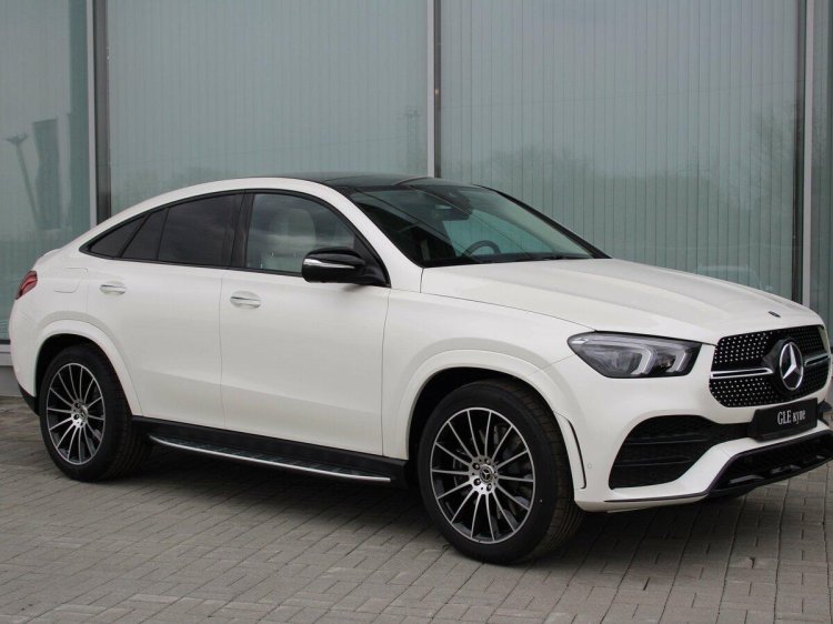 Mercedes GLE STEET POLY 2021