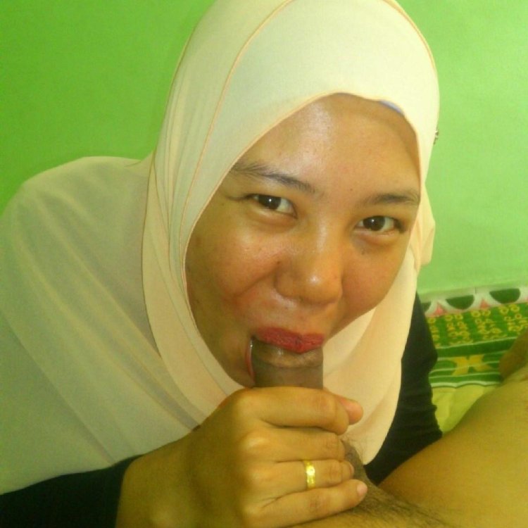 Hijab selfie Indonesian XXX
