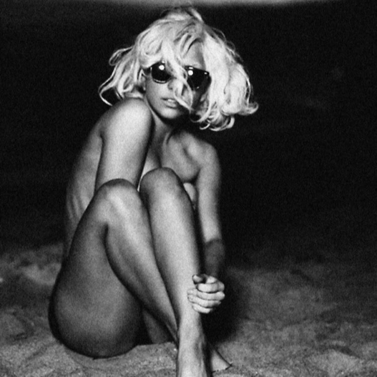 Insightful ladies nude