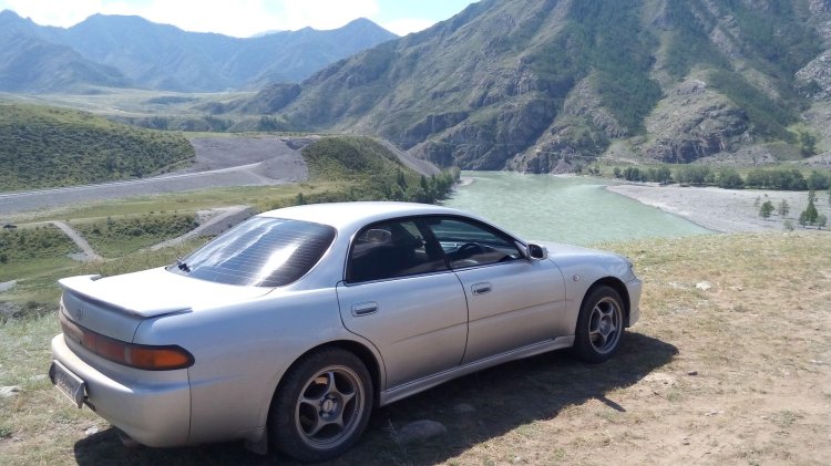 Toyota Karina units 205