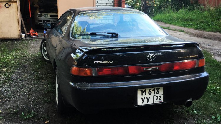 Toyota Carina ed st162